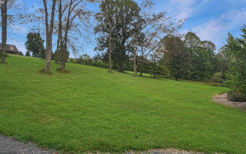 102 Saffel Hill Drive, Grafton, West Virginia 26354, 5 Bedroom Bedrooms, 14 Room Rooms,3 BathroomBathrooms,Single Family Detached,For Sale,Saffel Hill,0,10166824