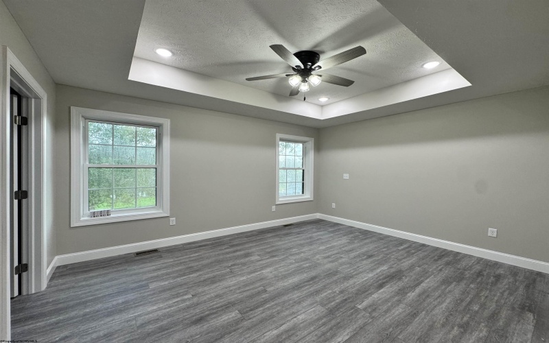 162 Fox Hill Lane, Fairmont, West Virginia 26554, 3 Bedroom Bedrooms, 6 Room Rooms,2 BathroomBathrooms,Single Family Detached,For Sale,Fox Hill,0,10166822