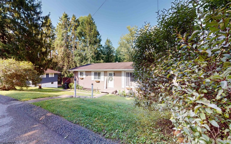 6 Cacapon Circle, Fairmont, West Virginia 26554, 3 Bedroom Bedrooms, 8 Room Rooms,2 BathroomBathrooms,Single Family Detached,For Sale,Cacapon,0,10166821 6 Cacapon Circle, Fairmont, West Virginia 26554, 3 Bedroom Bedrooms, 8 Room Rooms,2 BathroomBathrooms,Single Family Detached,For Sale,Cacapon,0,10166821
