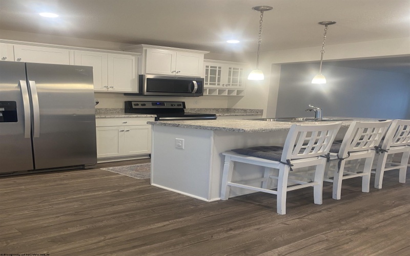 203 Queensbury CT Court, White Hall, West Virginia 26554, 3 Bedroom Bedrooms, 7 Room Rooms,2 BathroomBathrooms,Single Family Attached,For Sale,Queensbury CT,0,10166827