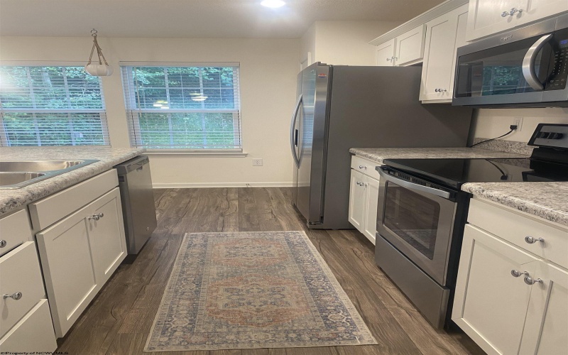 203 Queensbury CT Court, White Hall, West Virginia 26554, 3 Bedroom Bedrooms, 7 Room Rooms,2 BathroomBathrooms,Single Family Attached,For Sale,Queensbury CT,0,10166827