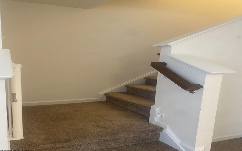 203 Queensbury CT Court, White Hall, West Virginia 26554, 3 Bedroom Bedrooms, 7 Room Rooms,2 BathroomBathrooms,Single Family Attached,For Sale,Queensbury CT,0,10166827