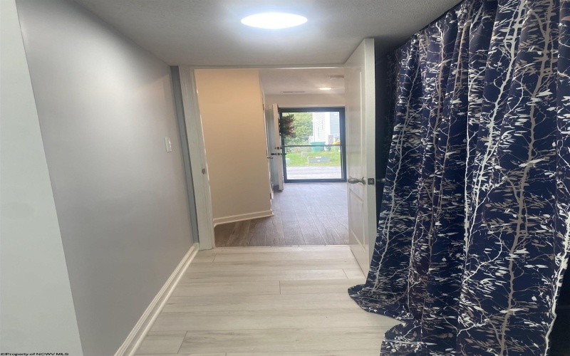 203 Queensbury CT Court, White Hall, West Virginia 26554, 3 Bedroom Bedrooms, 7 Room Rooms,2 BathroomBathrooms,Single Family Attached,For Sale,Queensbury CT,0,10166827