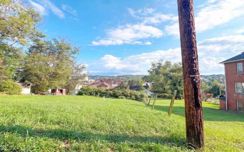 215 Hamilton Street, Fairmont, West Virginia 26554, 0 , 0 ,0,Lots/land,For Sale,Hamilton,0,10166828
