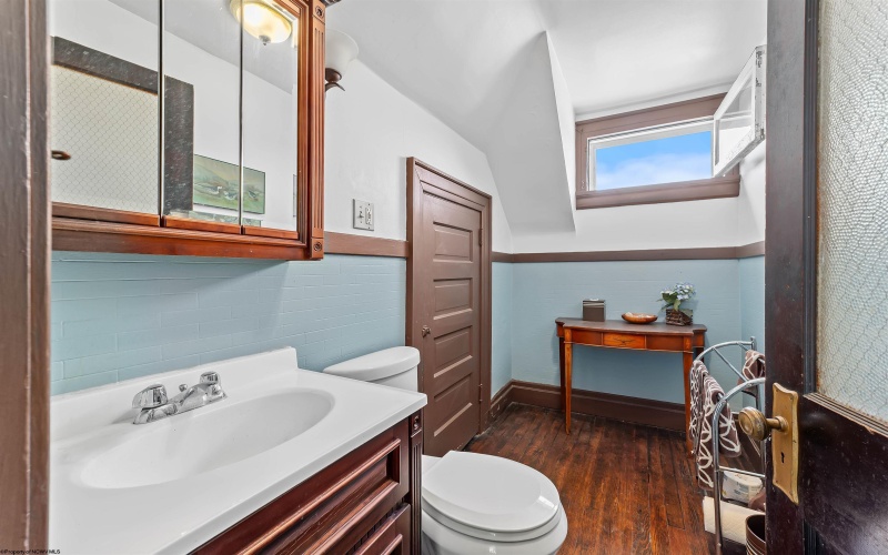 112 Wagner Road, Morgantown, West Virginia 26501, 6 Bedroom Bedrooms, 12 Room Rooms,2 BathroomBathrooms,Single Family Detached,For Sale,Wagner,0,10166836