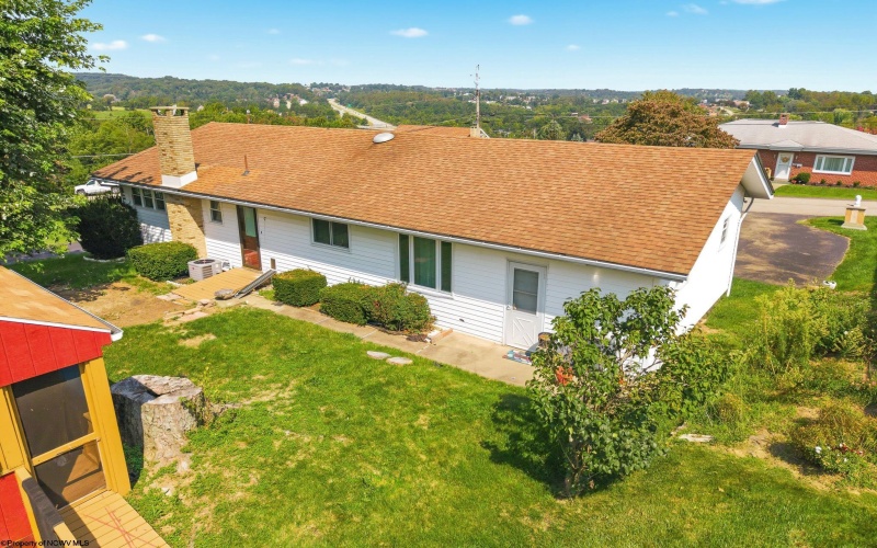 17 Grandview Terrace, Uniontown, Pennsylvania 15401, 3 Bedroom Bedrooms, 6 Room Rooms,2 BathroomBathrooms,Single Family Detached,For Sale,Grandview,0,10166844