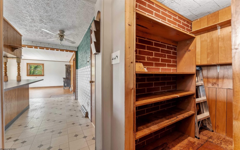 133 Cryster Lane, Morgantown, West Virginia 26508, 3 Bedroom Bedrooms, 6 Room Rooms,2 BathroomBathrooms,Single Family Detached,For Sale,Cryster,0,10166853
