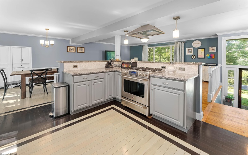 65 Imperial Woods Drive, Morgantown, West Virginia 26508, 3 Bedroom Bedrooms, 7 Room Rooms,2 BathroomBathrooms,Single Family Detached,For Sale,Imperial Woods,0,10166847