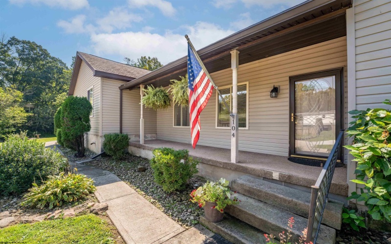 104 Dunkard Avenue, Mount Morris, Pennsylvania 15349, 3 Bedroom Bedrooms, 8 Room Rooms,2 BathroomBathrooms,Single Family Detached,For Sale,Dunkard,0,10166845