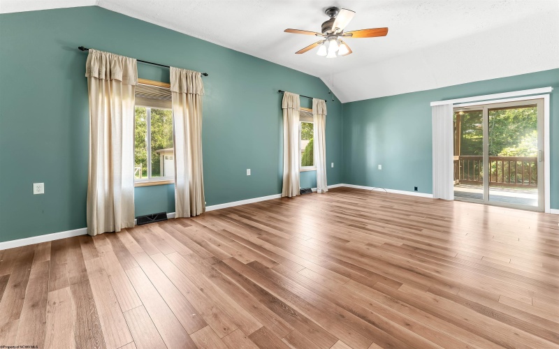 104 Dunkard Avenue, Mount Morris, Pennsylvania 15349, 3 Bedroom Bedrooms, 8 Room Rooms,2 BathroomBathrooms,Single Family Detached,For Sale,Dunkard,0,10166845