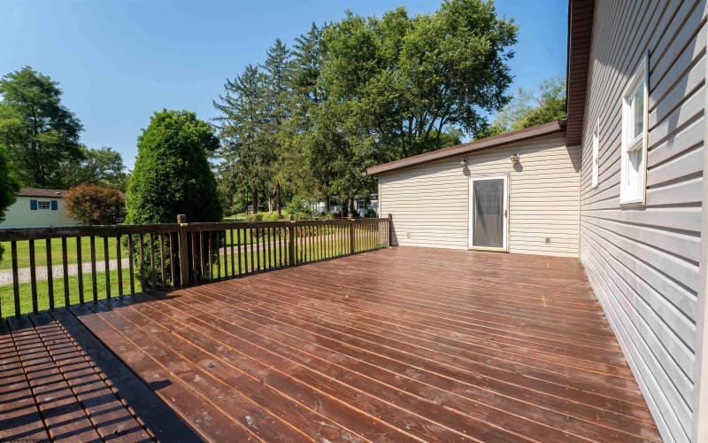 104 Dunkard Avenue, Mount Morris, Pennsylvania 15349, 3 Bedroom Bedrooms, 8 Room Rooms,2 BathroomBathrooms,Single Family Detached,For Sale,Dunkard,0,10166845