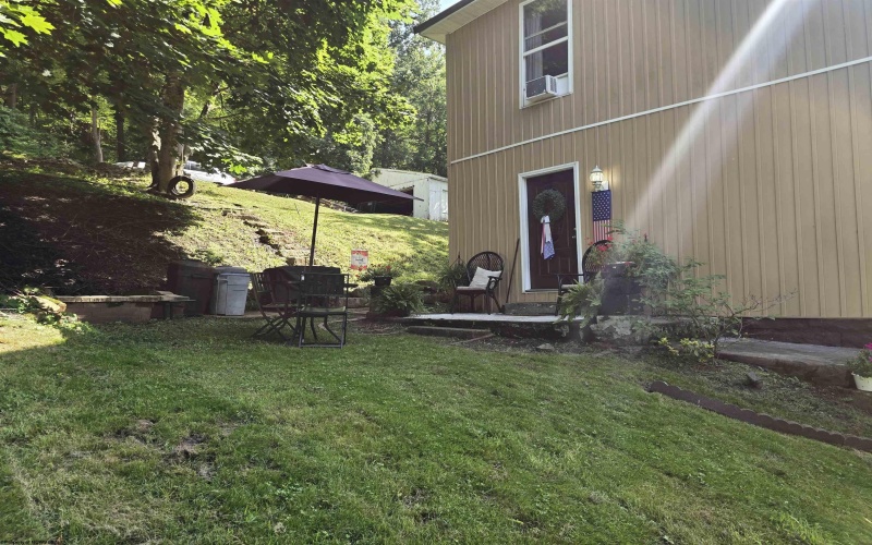 498 Gay Street, Grafton, West Virginia 26354, 4 Bedroom Bedrooms, 7 Room Rooms,1 BathroomBathrooms,Single Family Detached,For Sale,Gay,0,10165663