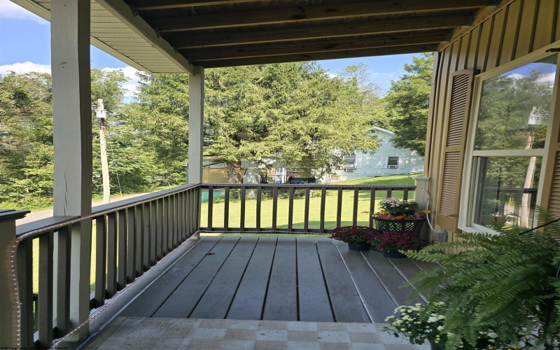 498 Gay Street, Grafton, West Virginia 26354, 4 Bedroom Bedrooms, 7 Room Rooms,1 BathroomBathrooms,Single Family Detached,For Sale,Gay,0,10165663