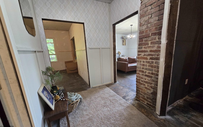 498 Gay Street, Grafton, West Virginia 26354, 4 Bedroom Bedrooms, 7 Room Rooms,1 BathroomBathrooms,Single Family Detached,For Sale,Gay,0,10165663