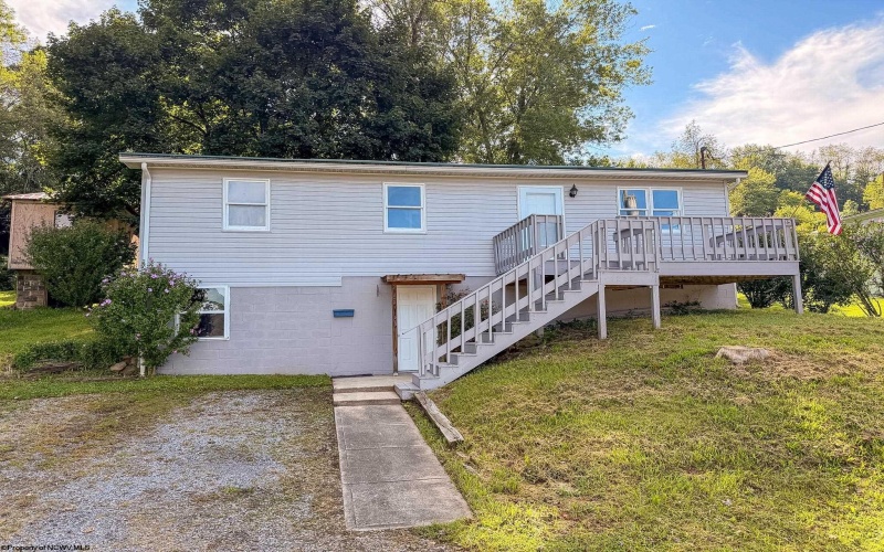 1227 Chambers Street, Grafton, West Virginia 26354, 4 Bedroom Bedrooms, 7 Room Rooms,1 BathroomBathrooms,Single Family Detached,For Sale,Chambers,0,10166858