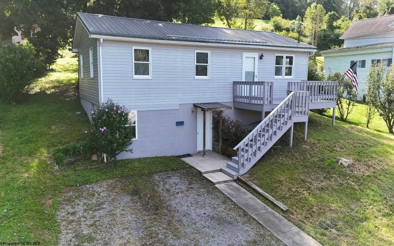1227 Chambers Street, Grafton, West Virginia 26354, 4 Bedroom Bedrooms, 7 Room Rooms,1 BathroomBathrooms,Single Family Detached,For Sale,Chambers,0,10166858