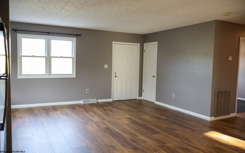 1227 Chambers Street, Grafton, West Virginia 26354, 4 Bedroom Bedrooms, 7 Room Rooms,1 BathroomBathrooms,Single Family Detached,For Sale,Chambers,0,10166858