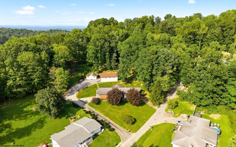 105 Jaynes Drive, Fairmont, West Virginia 26554, 4 Bedroom Bedrooms, 11 Room Rooms,3 BathroomBathrooms,Single Family Detached,For Sale,Jaynes,0,10166857