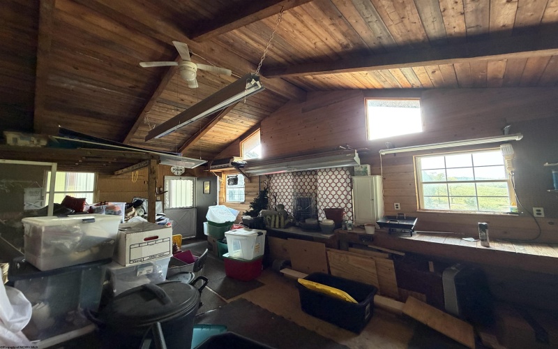105 Jaynes Drive, Fairmont, West Virginia 26554, 4 Bedroom Bedrooms, 11 Room Rooms,3 BathroomBathrooms,Single Family Detached,For Sale,Jaynes,0,10166857