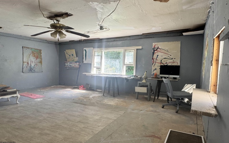 1858 Owens Avenue, Fairmont, West Virginia 26554, 3 Bedroom Bedrooms, 6 Room Rooms,1 BathroomBathrooms,Single Family Detached,For Sale,Owens,0,10166855