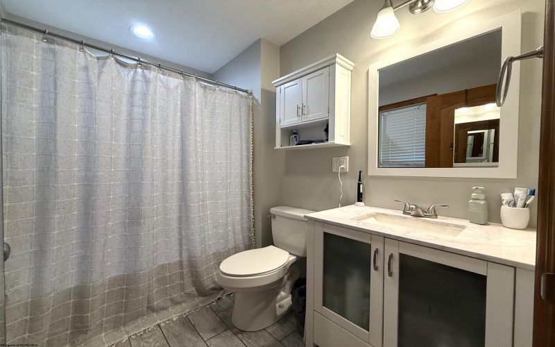 105 Cord Street, Kingwood, West Virginia 26537, 3 Bedroom Bedrooms, 6 Room Rooms,2 BathroomBathrooms,Single Family Detached,For Sale,Cord,0,10166856