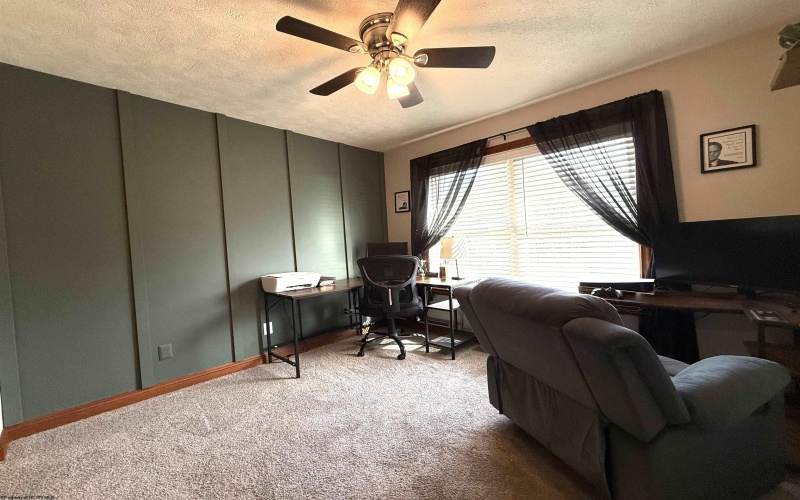 105 Cord Street, Kingwood, West Virginia 26537, 3 Bedroom Bedrooms, 6 Room Rooms,2 BathroomBathrooms,Single Family Detached,For Sale,Cord,0,10166856