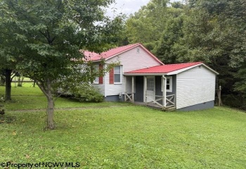 884 S Main Street, Philippi, West Virginia 26416, 2 Bedroom Bedrooms, 6 Room Rooms,1 BathroomBathrooms,Single Family Detached,For Sale,S Main,0,10166869