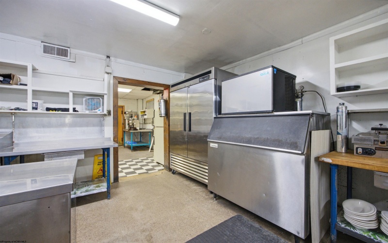 336 Pike Street, Clarksburg, West Virginia 26301, 0 , 0 ,0,Commercial (for Sale),For Sale,Pike,0,10166870