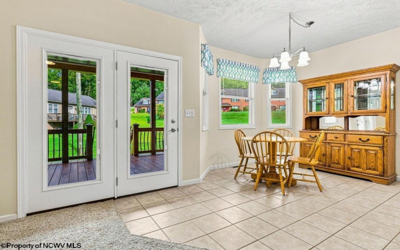 426 Shearwood Forest Drive, Bridgeport, West Virginia 26330, 3 Bedroom Bedrooms, 7 Room Rooms,2 BathroomBathrooms,Single Family Detached,For Sale,Shearwood Forest,0,10166866