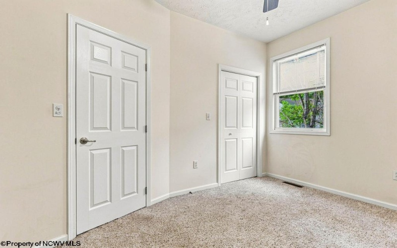 426 Shearwood Forest Drive, Bridgeport, West Virginia 26330, 3 Bedroom Bedrooms, 7 Room Rooms,2 BathroomBathrooms,Single Family Detached,For Sale,Shearwood Forest,0,10166866