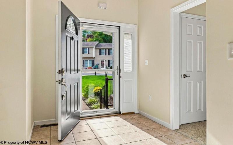 426 Shearwood Forest Drive, Bridgeport, West Virginia 26330, 3 Bedroom Bedrooms, 7 Room Rooms,2 BathroomBathrooms,Single Family Detached,For Sale,Shearwood Forest,0,10166866