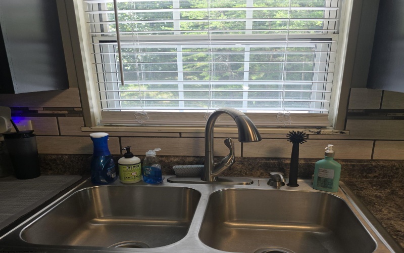 343 Rohr Avenue, Buckhannon, West Virginia 26201, 3 Bedroom Bedrooms, 8 Room Rooms,2 BathroomBathrooms,Single Family Detached,For Sale,Rohr,0,10166862