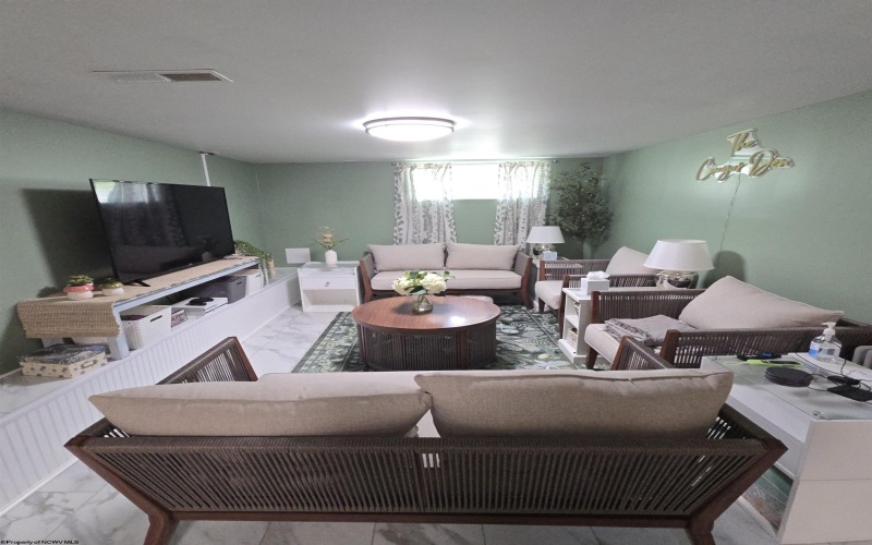 343 Rohr Avenue, Buckhannon, West Virginia 26201, 3 Bedroom Bedrooms, 8 Room Rooms,2 BathroomBathrooms,Single Family Detached,For Sale,Rohr,0,10166862