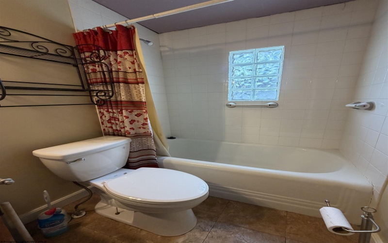 145 Vermont Avenue, Clarksburg, West Virginia 26301, 3 Bedroom Bedrooms, 6 Room Rooms,2 BathroomBathrooms,Single Family Detached,For Sale,Vermont,0,10166892