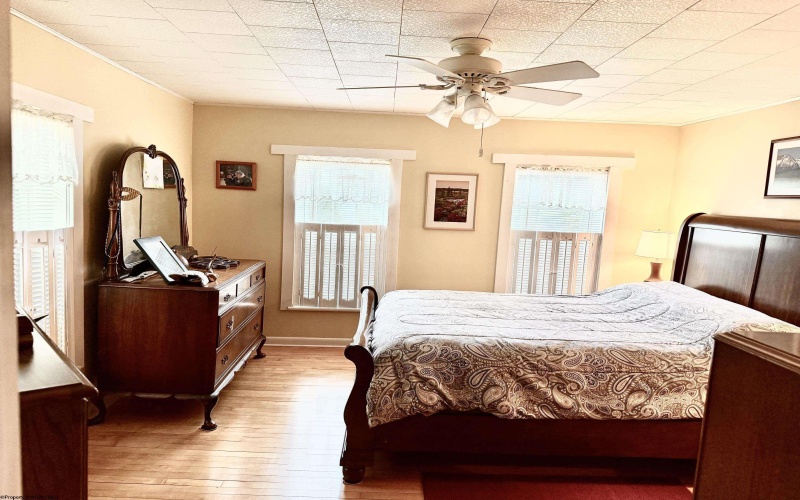 341 Blackwater Avenue, Davis, West Virginia 26260-0000, 2 Bedroom Bedrooms, 7 Room Rooms,1 BathroomBathrooms,Single Family Detached,For Sale,Blackwater,0,10166885