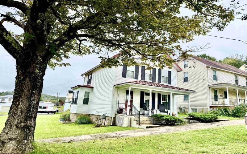 341 Blackwater Avenue, Davis, West Virginia 26260-0000, 2 Bedroom Bedrooms, 7 Room Rooms,1 BathroomBathrooms,Single Family Detached,For Sale,Blackwater,0,10166885