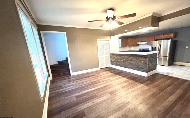 303 Rosemont Avenue, Clarksburg, West Virginia 26301, 5 Bedroom Bedrooms, 10 Room Rooms,3 BathroomBathrooms,Single Family Detached,For Sale,Rosemont,0,10166878