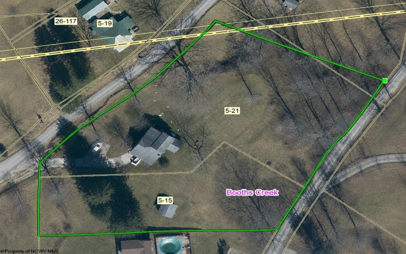635 Apple Valley Road, Fairmont, West Virginia 26554-0000, 2 Bedroom Bedrooms, 7 Room Rooms,1 BathroomBathrooms,Single Family Detached,For Sale,Apple Valley,0,10166904
