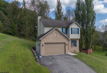 168 Tygart Drive, Philippi, West Virginia 26416, 3 Bedroom Bedrooms, 7 Room Rooms,2 BathroomBathrooms,Single Family Detached,For Sale,Tygart,0,10166902