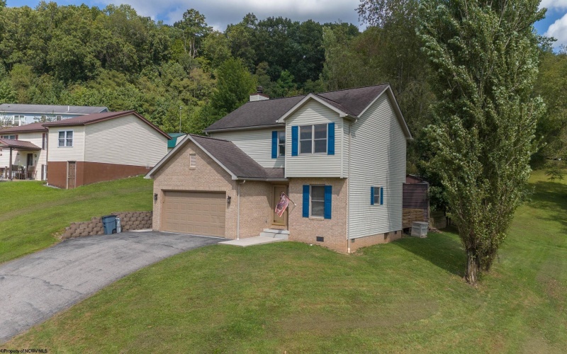 168 Tygart Drive, Philippi, West Virginia 26416, 3 Bedroom Bedrooms, 7 Room Rooms,2 BathroomBathrooms,Single Family Detached,For Sale,Tygart,0,10166902