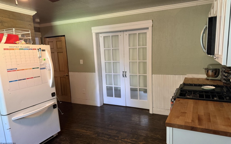 115 Clayton Street, Rivesville, West Virginia 26588, 5 Bedroom Bedrooms, 11 Room Rooms,2 BathroomBathrooms,Single Family Detached,For Sale,Clayton,0,10166898