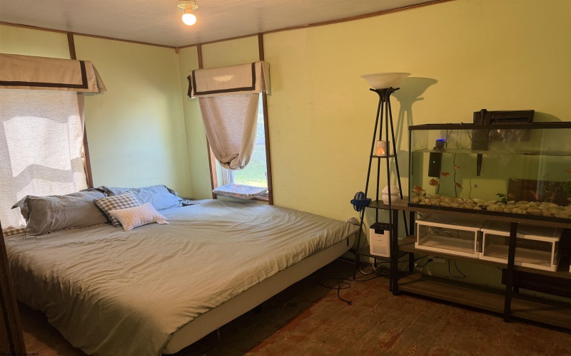 115 Clayton Street, Rivesville, West Virginia 26588, 5 Bedroom Bedrooms, 11 Room Rooms,2 BathroomBathrooms,Single Family Detached,For Sale,Clayton,0,10166898