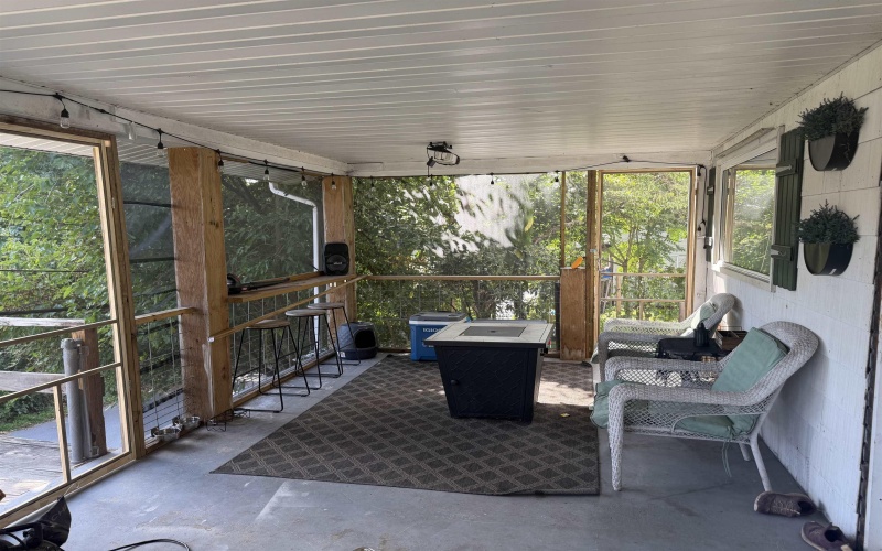 115 Clayton Street, Rivesville, West Virginia 26588, 5 Bedroom Bedrooms, 11 Room Rooms,2 BathroomBathrooms,Single Family Detached,For Sale,Clayton,0,10166898