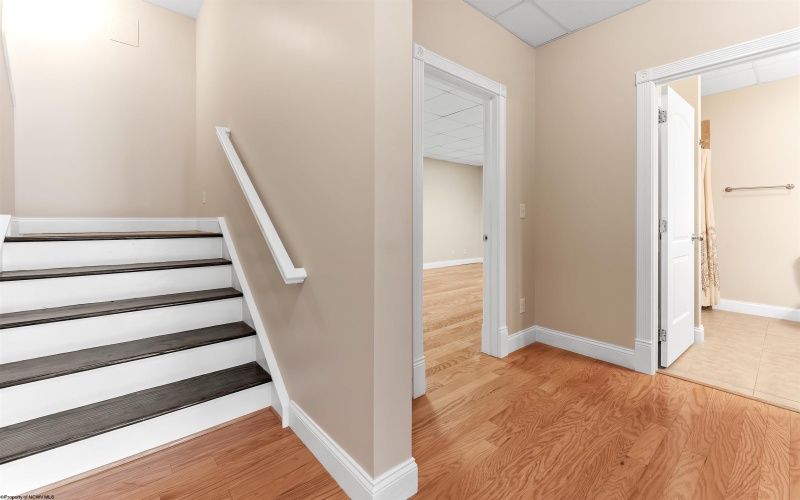 20 Turnstone Drive, Morgantown, West Virginia 26505, 3 Bedroom Bedrooms, 7 Room Rooms,3 BathroomBathrooms,Single Family Attached,For Sale,Turnstone,0,10166912