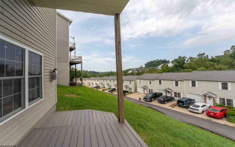 20 Turnstone Drive, Morgantown, West Virginia 26505, 3 Bedroom Bedrooms, 7 Room Rooms,3 BathroomBathrooms,Single Family Attached,For Sale,Turnstone,0,10166912