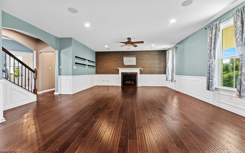 64 Falling Water Lane, Morgantown, West Virginia 26508, 4 Bedroom Bedrooms, 10 Room Rooms,5 BathroomBathrooms,Residential Rentals,For Rent,Falling Water,0,10166907