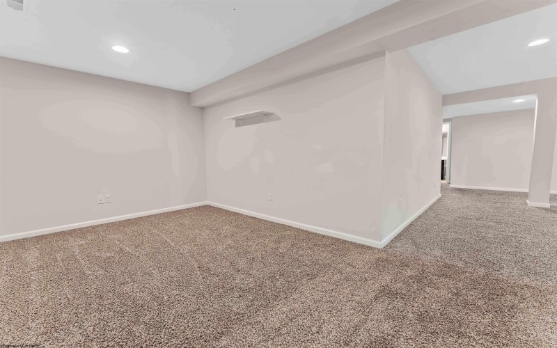 64 Falling Water Lane, Morgantown, West Virginia 26508, 4 Bedroom Bedrooms, 10 Room Rooms,5 BathroomBathrooms,Residential Rentals,For Rent,Falling Water,0,10166907