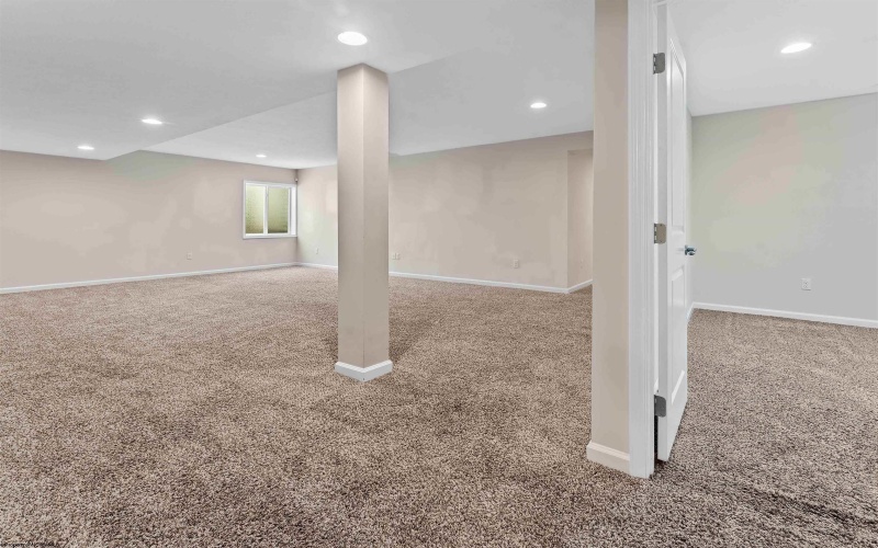 64 Falling Water Lane, Morgantown, West Virginia 26508, 4 Bedroom Bedrooms, 10 Room Rooms,5 BathroomBathrooms,Residential Rentals,For Rent,Falling Water,0,10166907