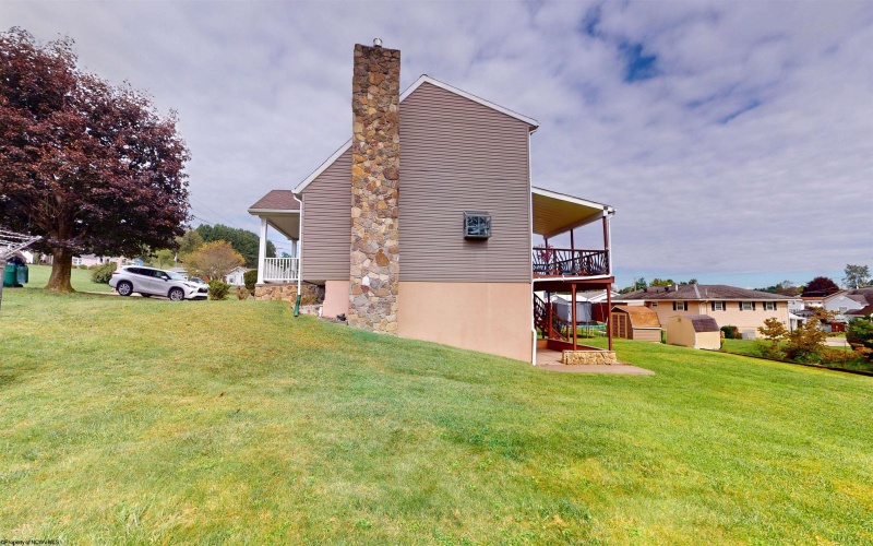 679 Old Monongah Road, Fairmont, West Virginia 26554, 4 Bedroom Bedrooms, 10 Room Rooms,2 BathroomBathrooms,Single Family Detached,For Sale,Old Monongah,0,10166922
