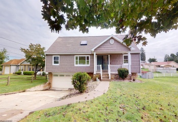679 Old Monongah Road, Fairmont, West Virginia 26554, 4 Bedroom Bedrooms, 10 Room Rooms,2 BathroomBathrooms,Single Family Detached,For Sale,Old Monongah,0,10166922